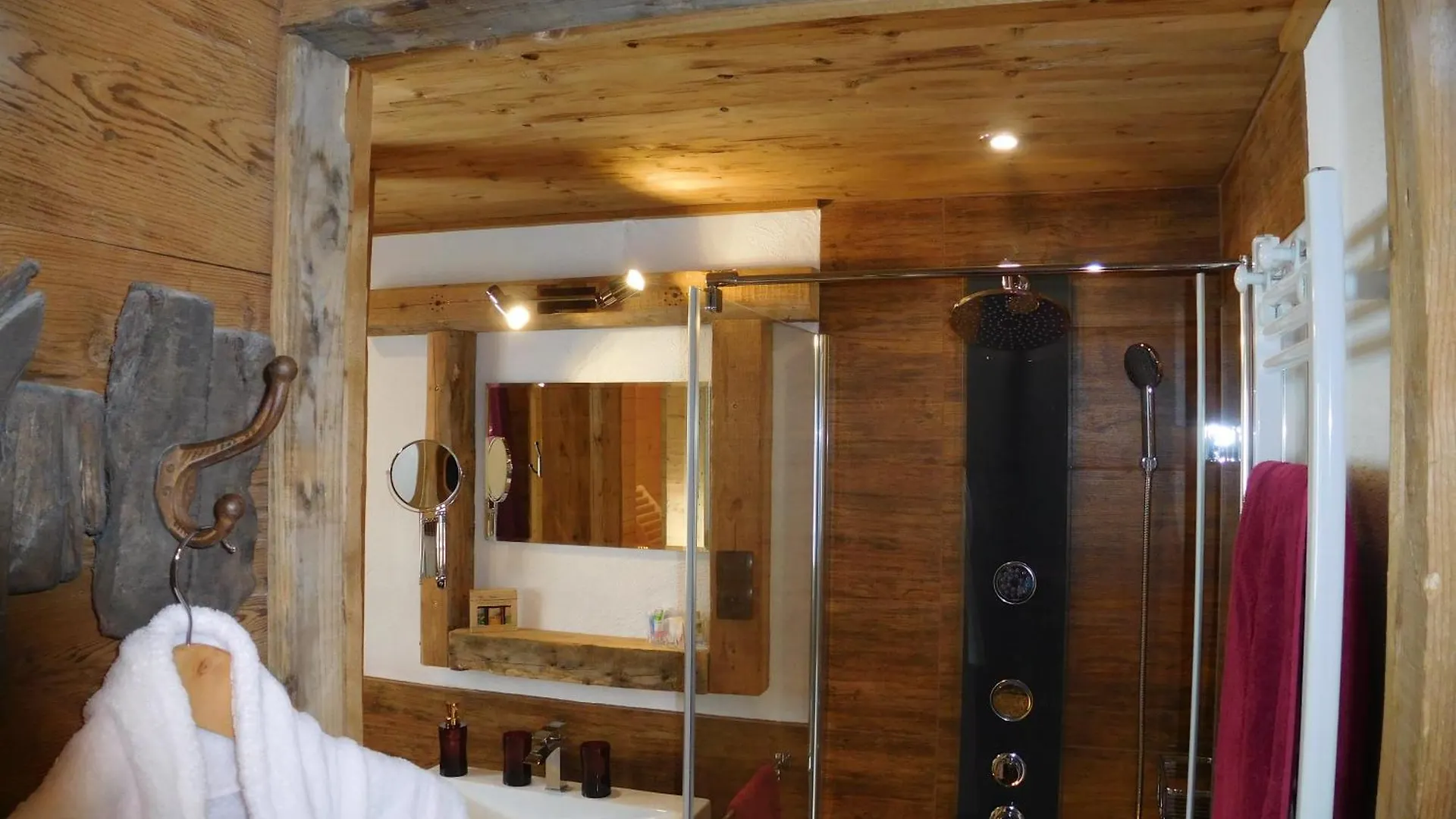 Wellnessoase Mit Sauna Und Whirlpool Inzell 0*,